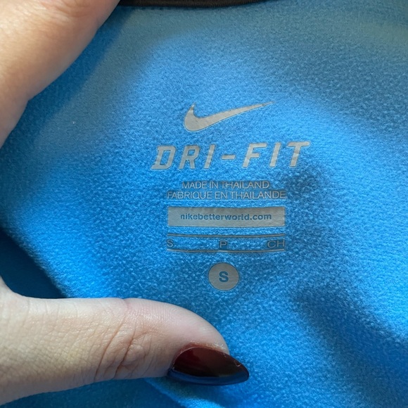 Blue Nike winter running jacket - Picture 5 of 10